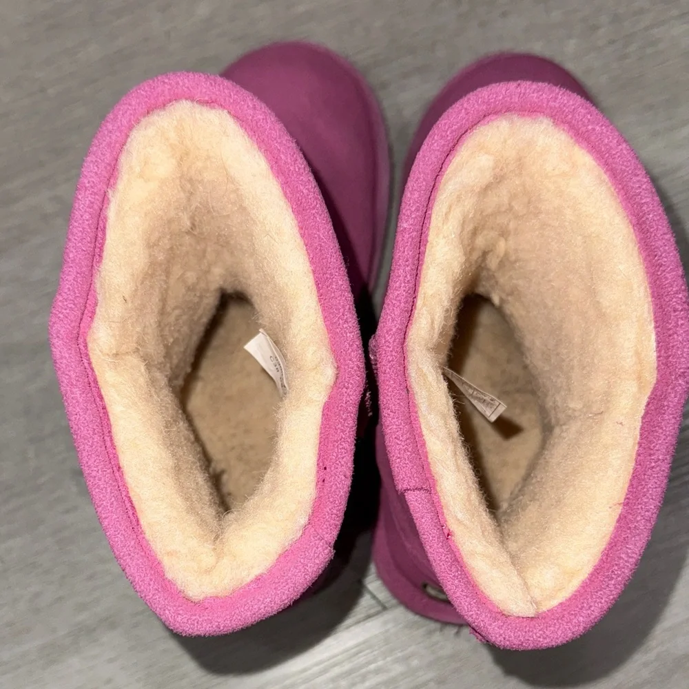 Bearpaw Sherpa lines boots for girls Pink/ Shearling Boots